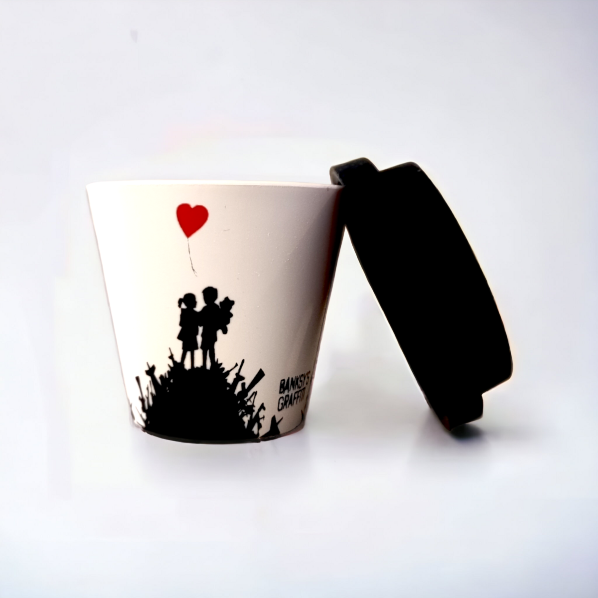 Filiżanka Banksy Espresso w RPET 90 ml - Kids On Guns Hill