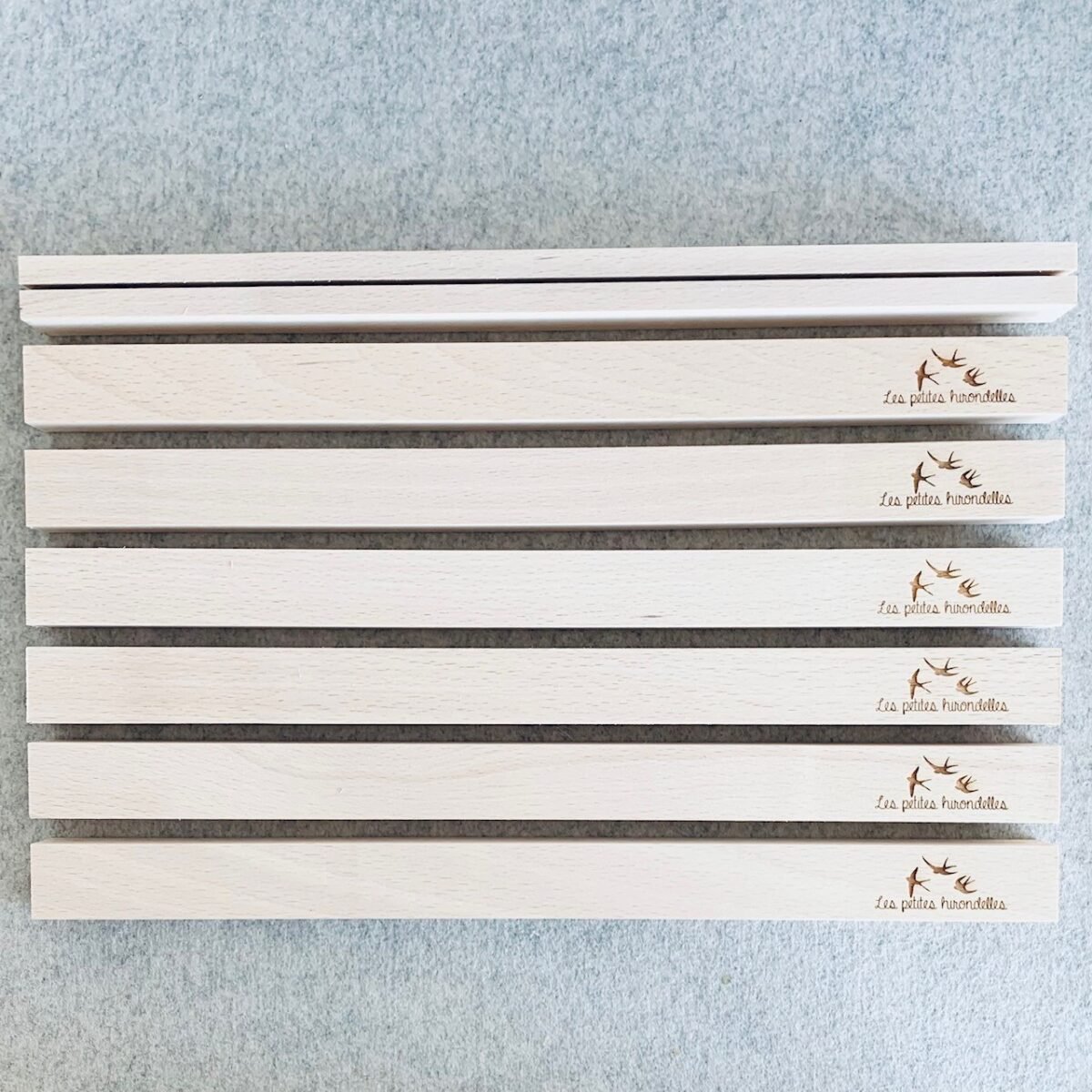 Wooden ruler - Cards & Photos Holder