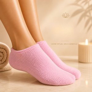 Moisturizing Rose SPA Socks - Gel with Jojoba and Olive Oils, Vitamin E and Lavender - Against Dry and Cracked Feet, Restores Softness and Suppleness to Feet