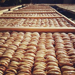 KUMILIO Premium Sundried Kími Figs