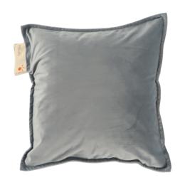  A plush, black coral-colored cushion with a soft, velvety texture. The cushion is available in standard and premium versions, providing up to 6 and 9 hours of heat, respectively.