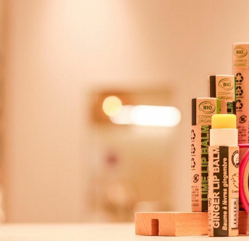 Organic Vanilla Lip Balm 15ml - One piece