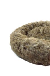 Cama para perro Sable piel sintética 80x20