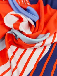 Square silk scarf 90x90 hand-rolled sewing