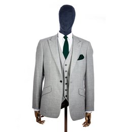 Green knitted tie and pocket square set