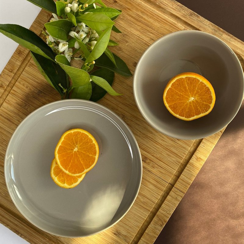 Elements Silver Sand Dessert Plate