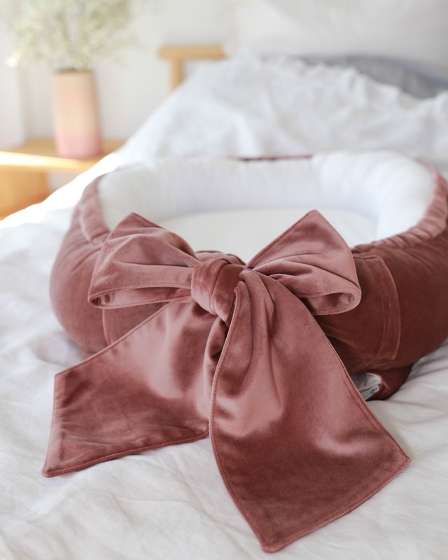 velvet babynest with bow (7 colors)