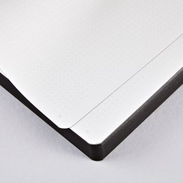 Voyager L Licht - Sterren | Notitieboekje A5+ | Gestippeld dagboek | 3,5 mm puntraster | 176 genummerde pagina's | 120g Premium-Papier | Leer zwart | met pen- en smartphonehouder Sterren |  geproduceerd in Duitsland