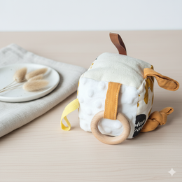Adorabile cubo di attività in morbido peluche per bambini