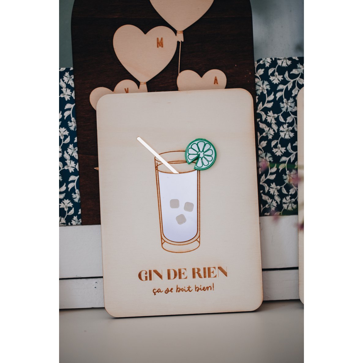 Houten en plexi -poster: cocktails