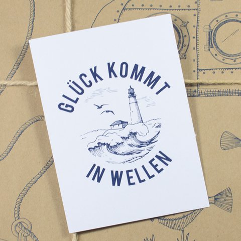 Maritime Postkarte "Glück kommt in Wellen" aus Recyclingpapier