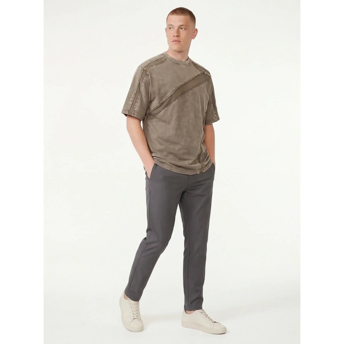 Dynamic T-Shirt – from Ultra-Soft Material with Streetwear Attitude