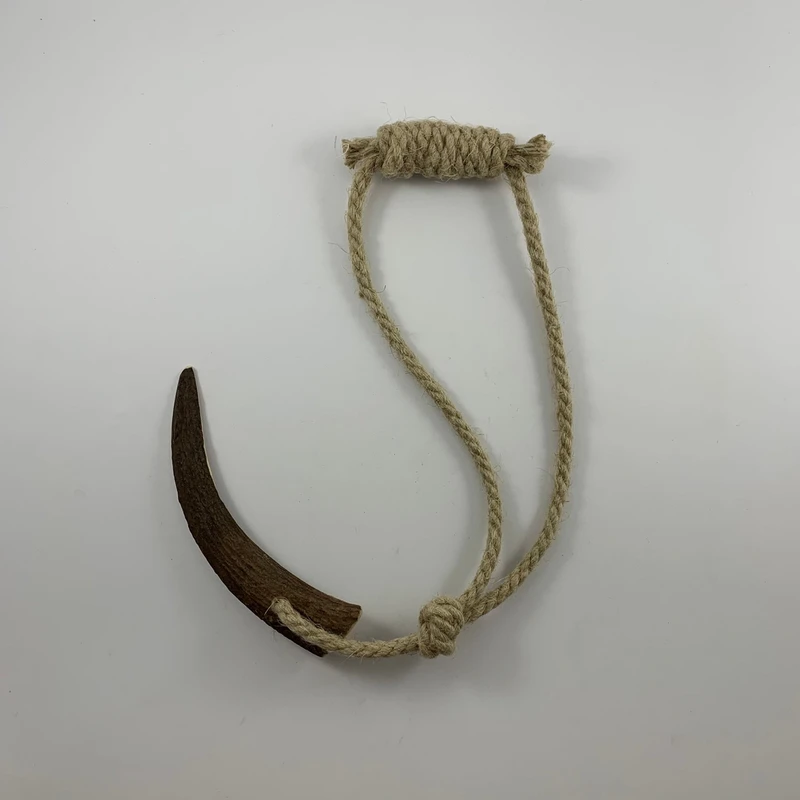 Juguete para perros con cuerda de cáñamo y astas - Talla S