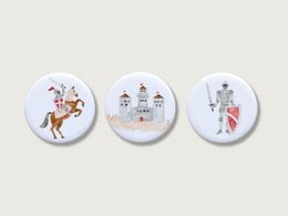 Set of 3 knight-themed magnets featuring a knight on horseback, a knight's castle, and a knight character. Suitable for children, boys, and fans of knights and castles.