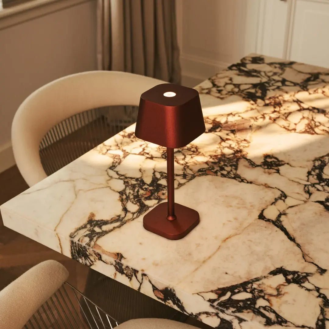 Lampada da tavolo ricaricabile Ava Bronzo