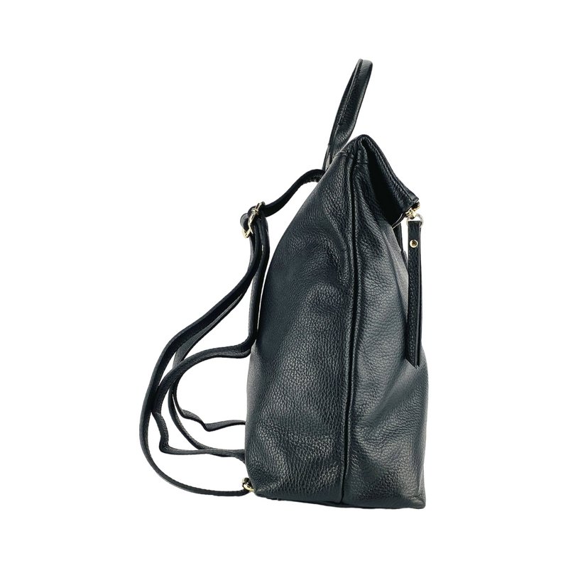 RB1021A | Soft women's backpack in genuine leather Made in Italy with adjustable shoulder straps. Zipper and accessories in shiny gold metal - Black color - Dimensions: 30 x 34 x 10.5 cm