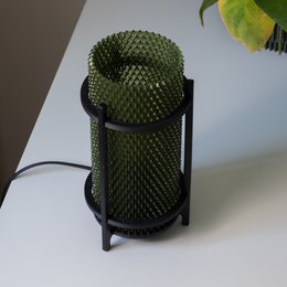 Oliven PRISM lampe – moderne geometrisk skærm, genanvendt PETG, omgivende belysning, E14