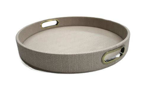 Tablet rond beige bruine brei -patronen met koperen handgrepen