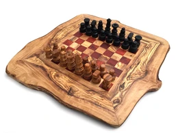 Chess game chessboard Gr. M handmade from olive wood