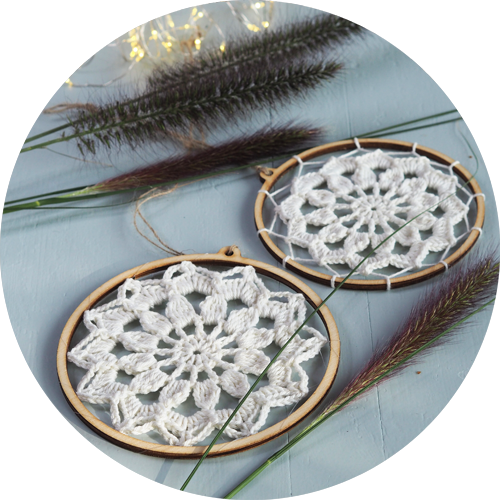 Christmas holiday creative tip! - DIY Christmas bauble crochet kit with wooden rings
