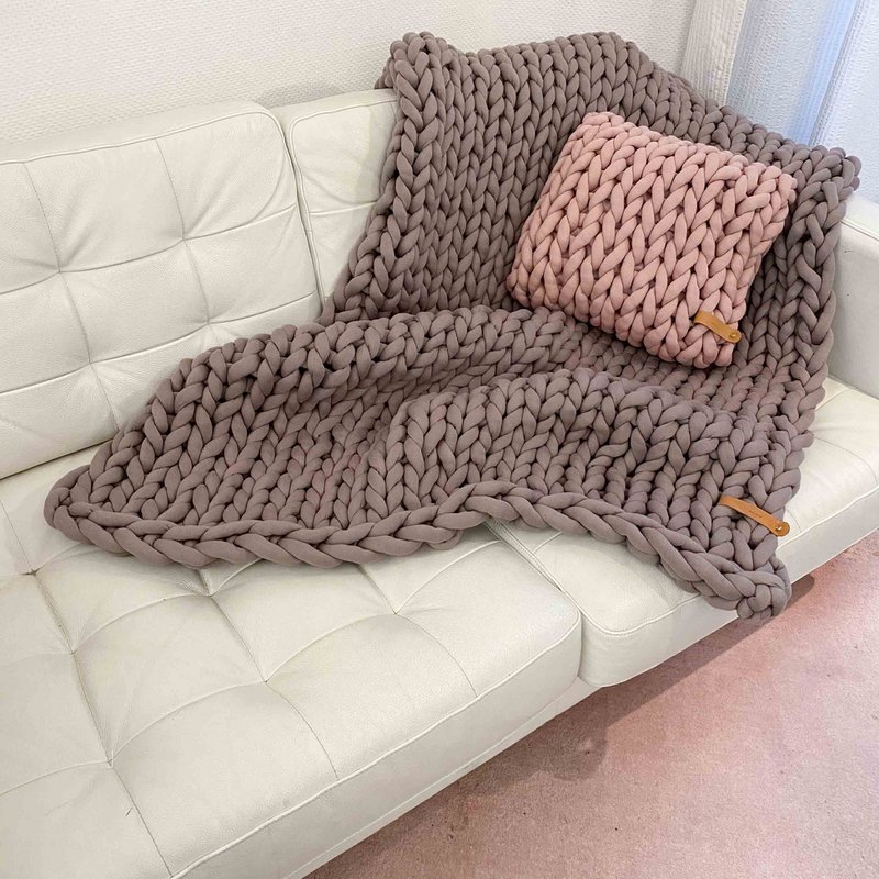 Cojín de punto grueso XXL Cotton Tube, malva