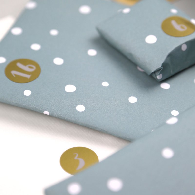 Geschenkpapier Flocken Nevio