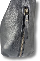 Crossbody -Umhängetasche schwarzer echter Leder Arrigo