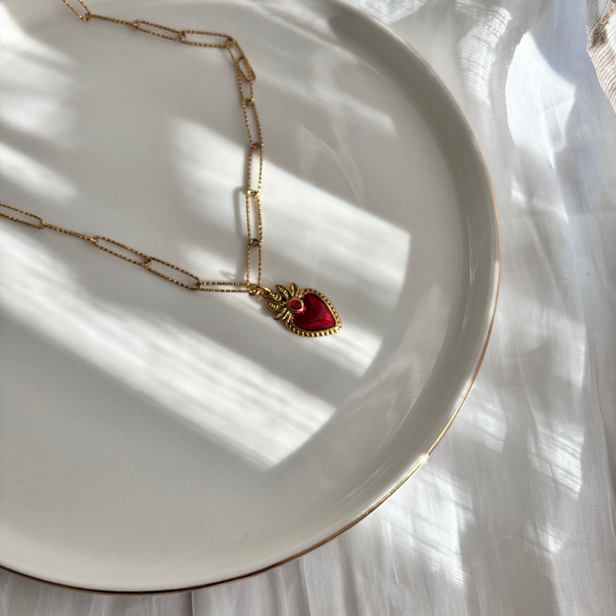 Red Passion - Collana Cuore Sacro in Acciaio placcato oro