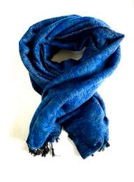 Red handwoven yak wool scarf, 190x75 cm in size.