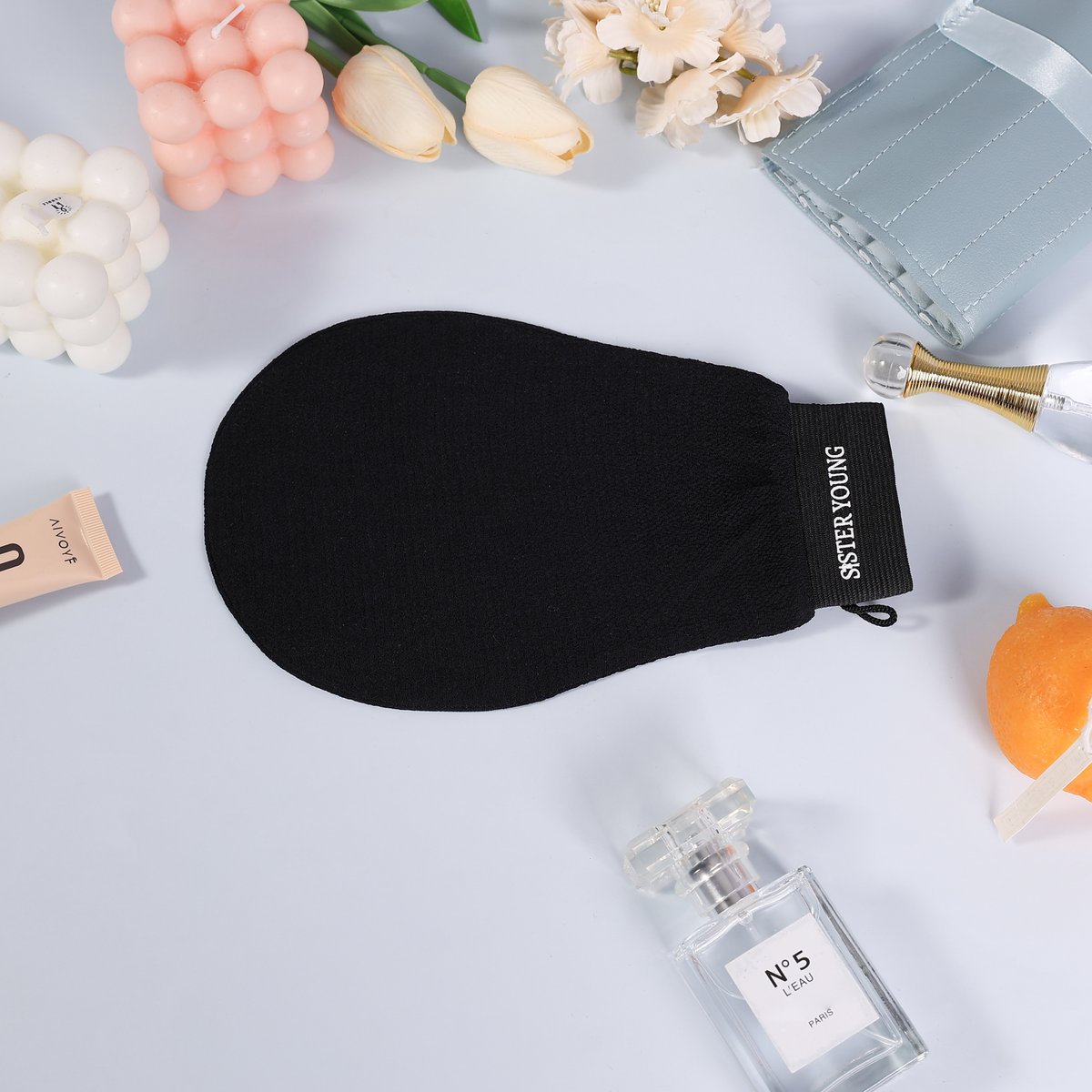 Sister Young l NOVA - Exfoliating Glove