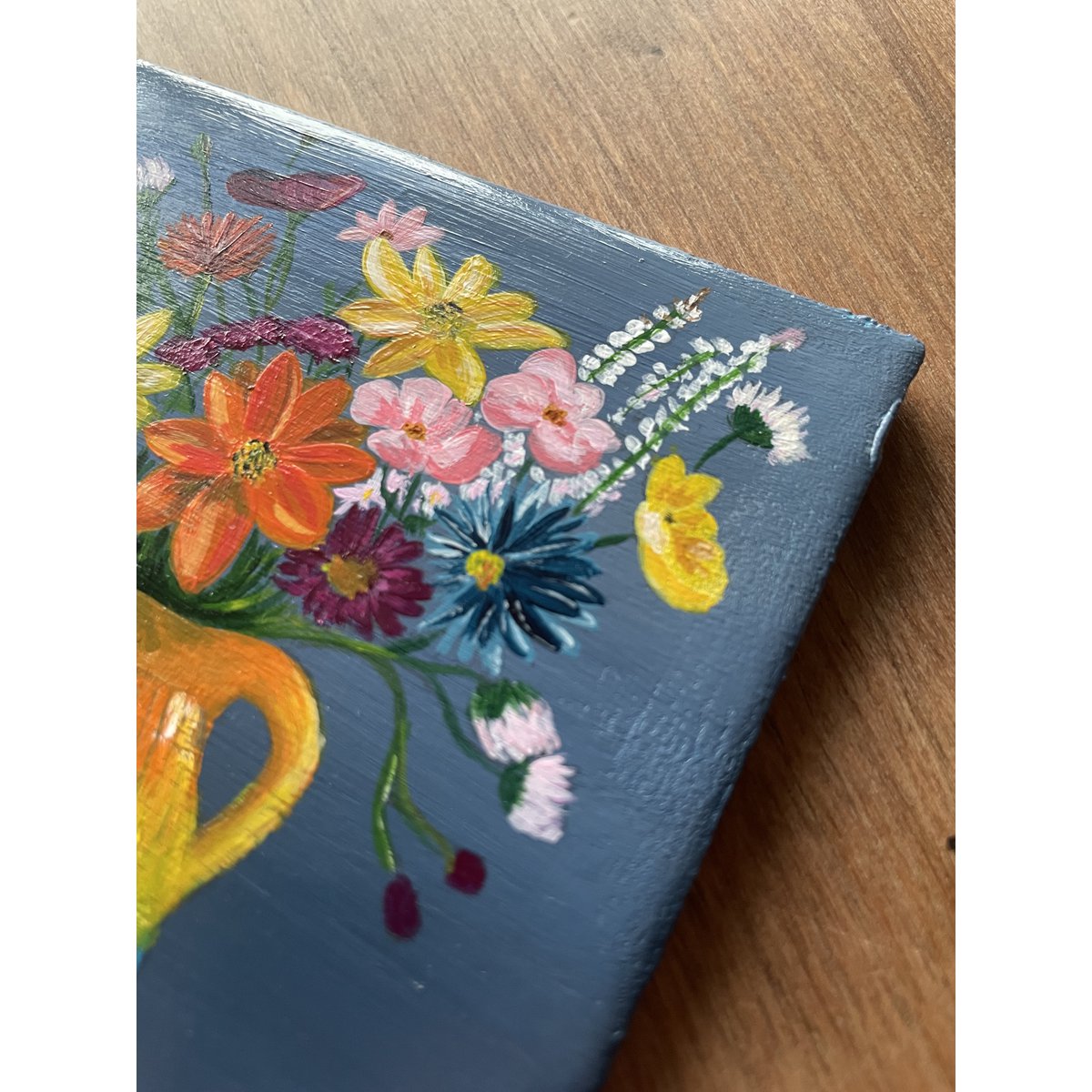 Tuile florale peinte à la main — œuvre d’art originale | 10 × 10 cm