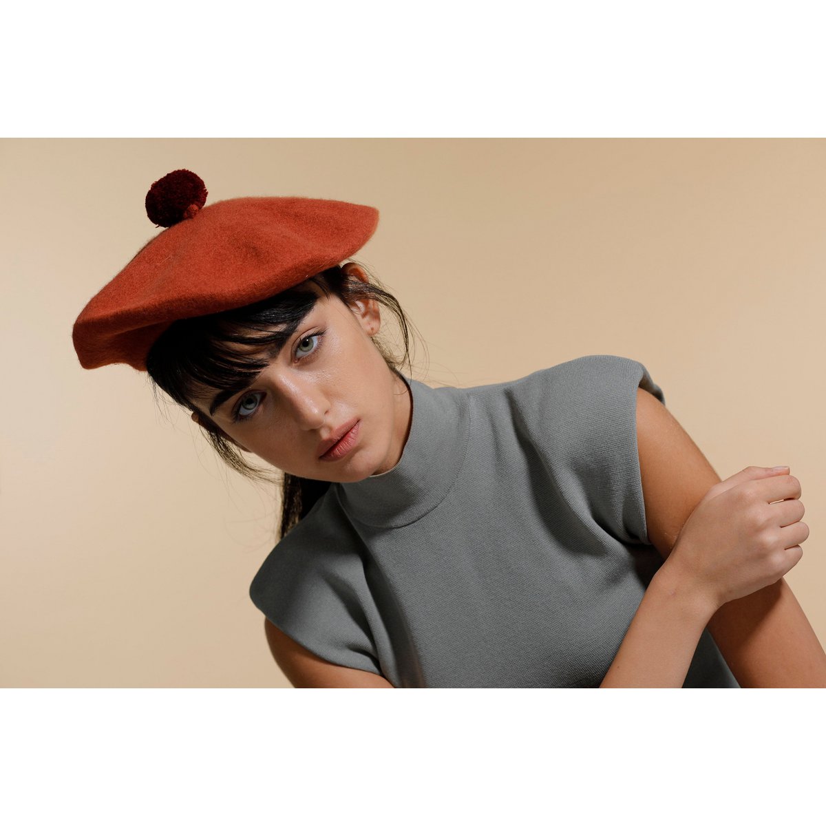 Wollen baret met pompon