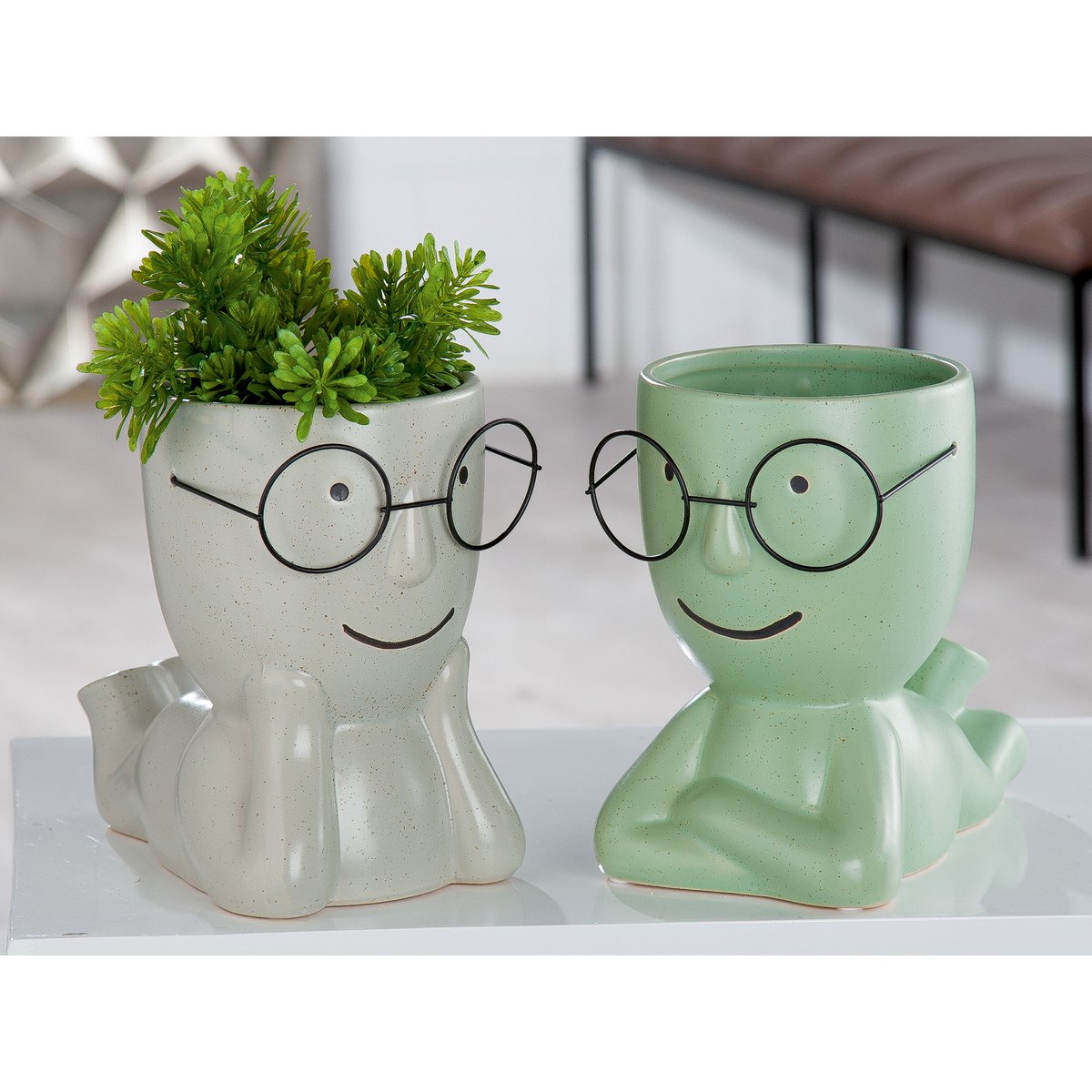 Ceramic vase "Smile" w. Glasses VE 4 so