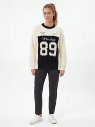 Supreme Crewneck – aus dichtem Gewebe für einen mühelosen Look