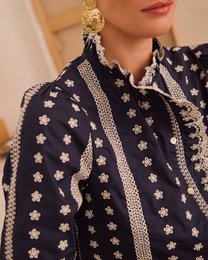 Ivoan shirt