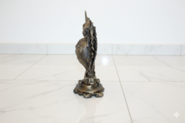 Sculpture de cœur ailé – peinte à la main