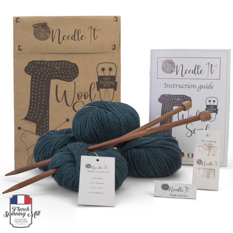 NEEDLE IT® Kit Tricot pour débutant Adulte Complet avec Aiguilles à Tricot – Écharpe en Laine à Tricoter soi-même - Idée Cadeau (Vert Foncé)