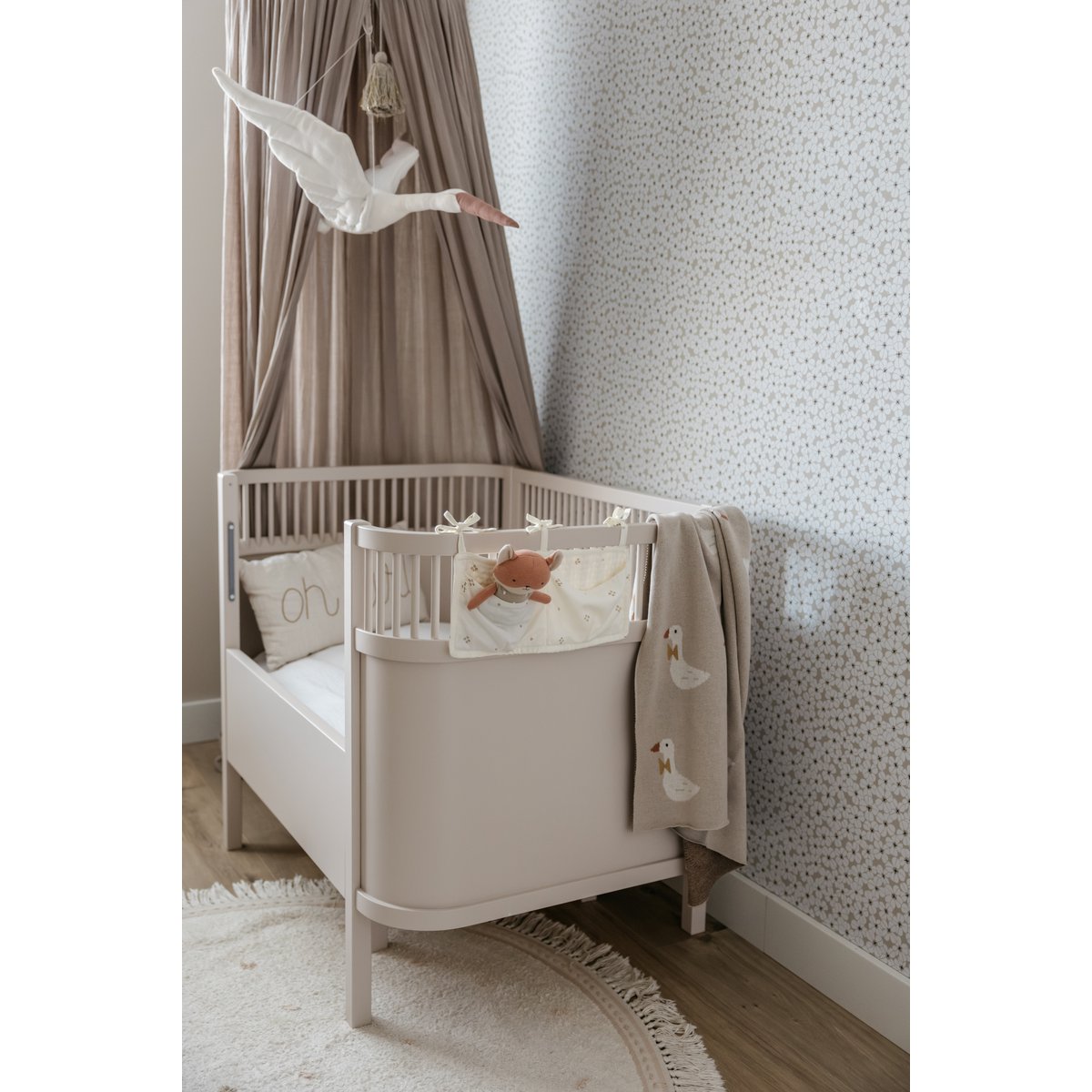 Gebreide katoenen babydeken, beige ganzen