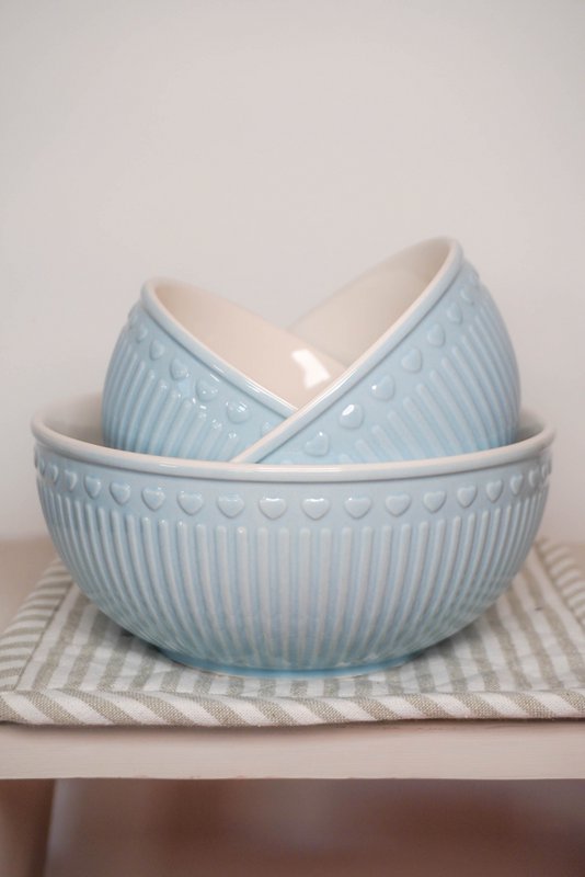 Porcelænsskål LOVE i pastelblå farve L 17x7,5 cm Isabelle Rose