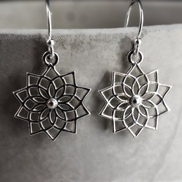 Magische oorbellen van 925 sterling zilver met mandala-motief - hoogwaardig sieraad - OHR925-120