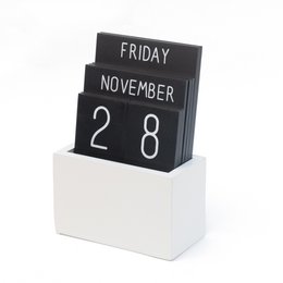 SCHWARZER EWIGER KALENDER AUS HOLZ HF