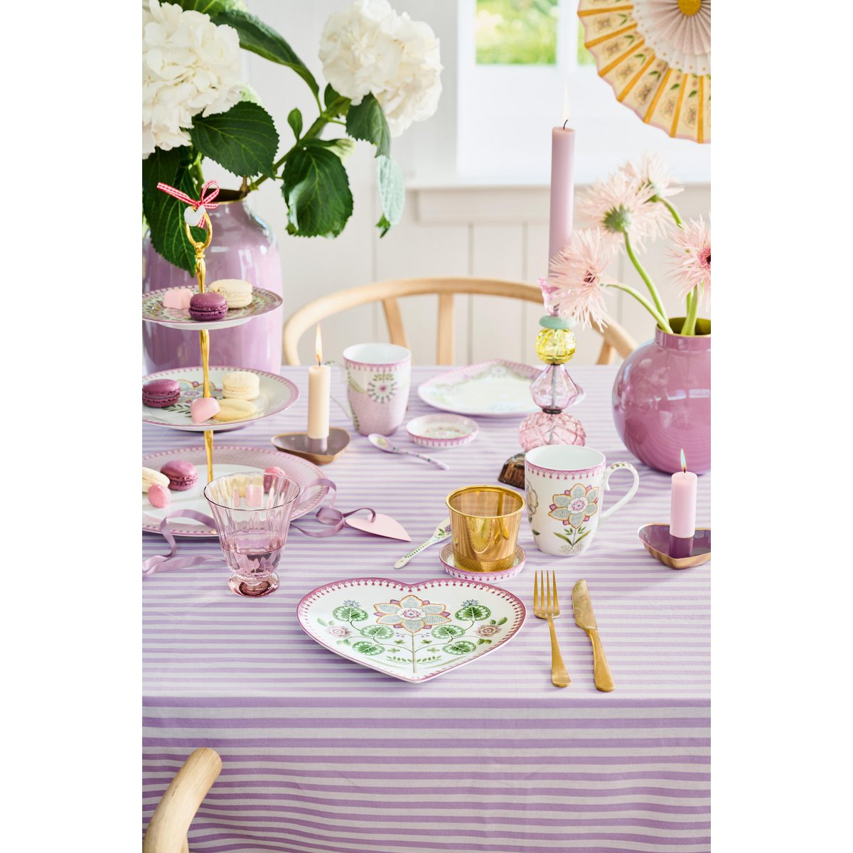 Tea for One Lily&Lotus Off White