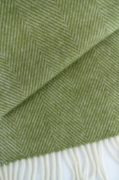 Wool blanket / cuddly blanket herringbone moss