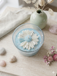 "Luxury scented candles, round shape, blue and pink, daisy flower design, Paris Dreams set of 2"