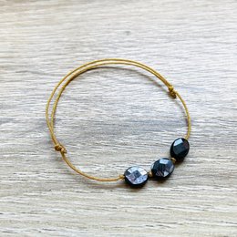 Pulsera ajustable Candy piedras naturales dorado