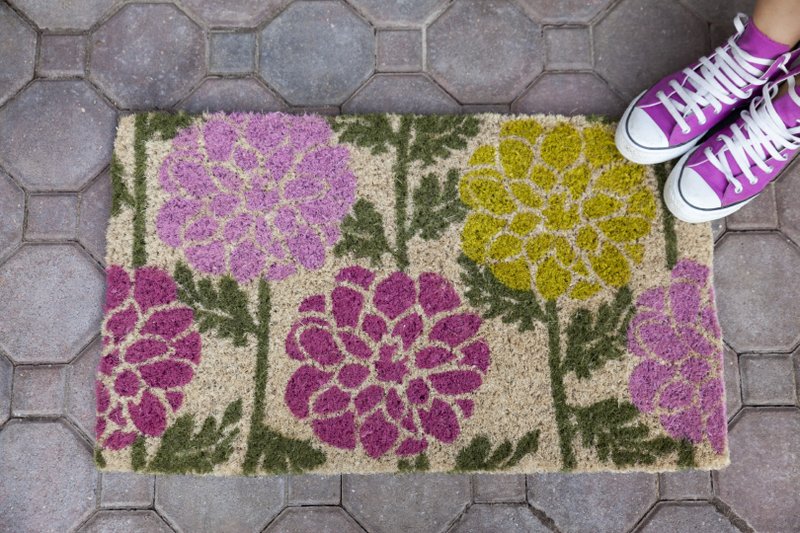Dahlias Handwoven Coconut Fiber Doormat