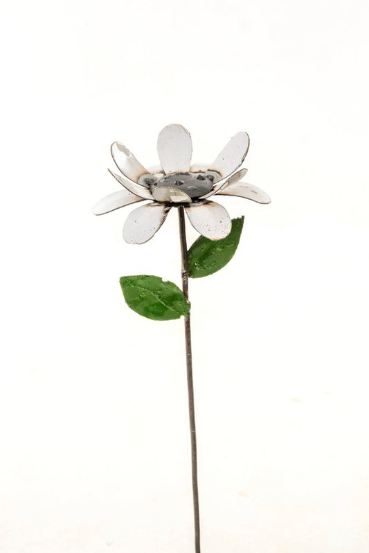 FLEUR DE MARGUERITE NATUREL-BLANC MÉTAL ZIMBA-ARTS