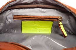 Trousse de toilette avec compartiment - Cognac yellow