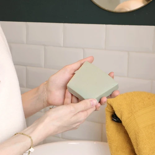 Laurel berry oil soap