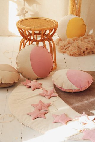 Samtgirlande „Soft Pink Dust“ mit Sternen